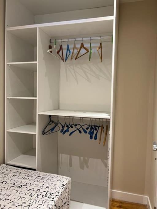 Cosy And Renewed T2 In Campolide - 1d Appartement *