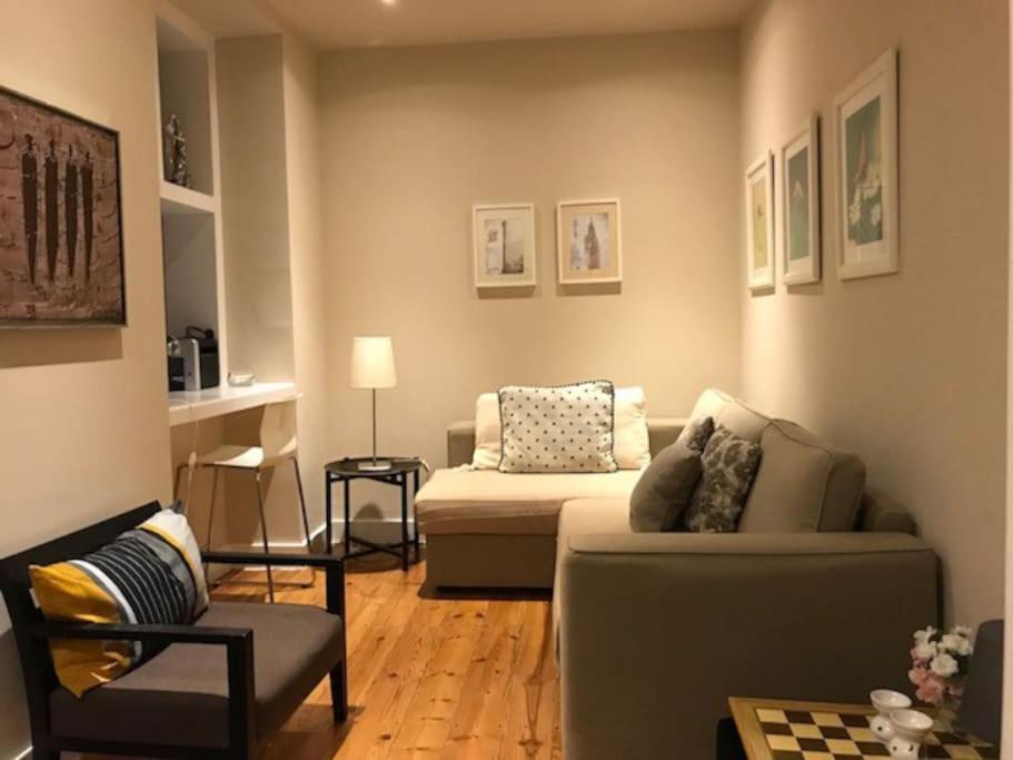 Appartement Cosy And Renewed T2 In Campolide - 1d *